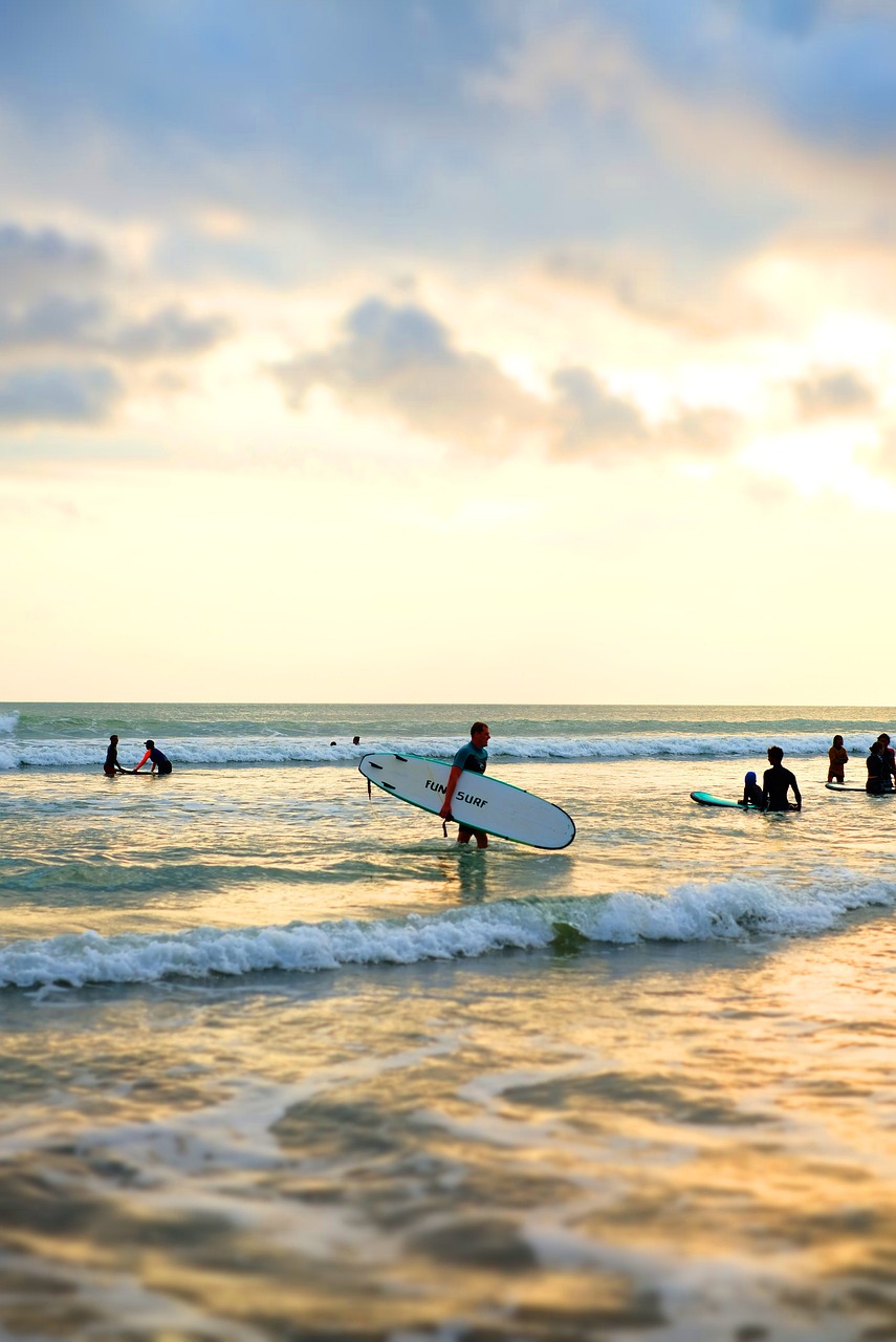 surfer, people, beach-4376412.jpg